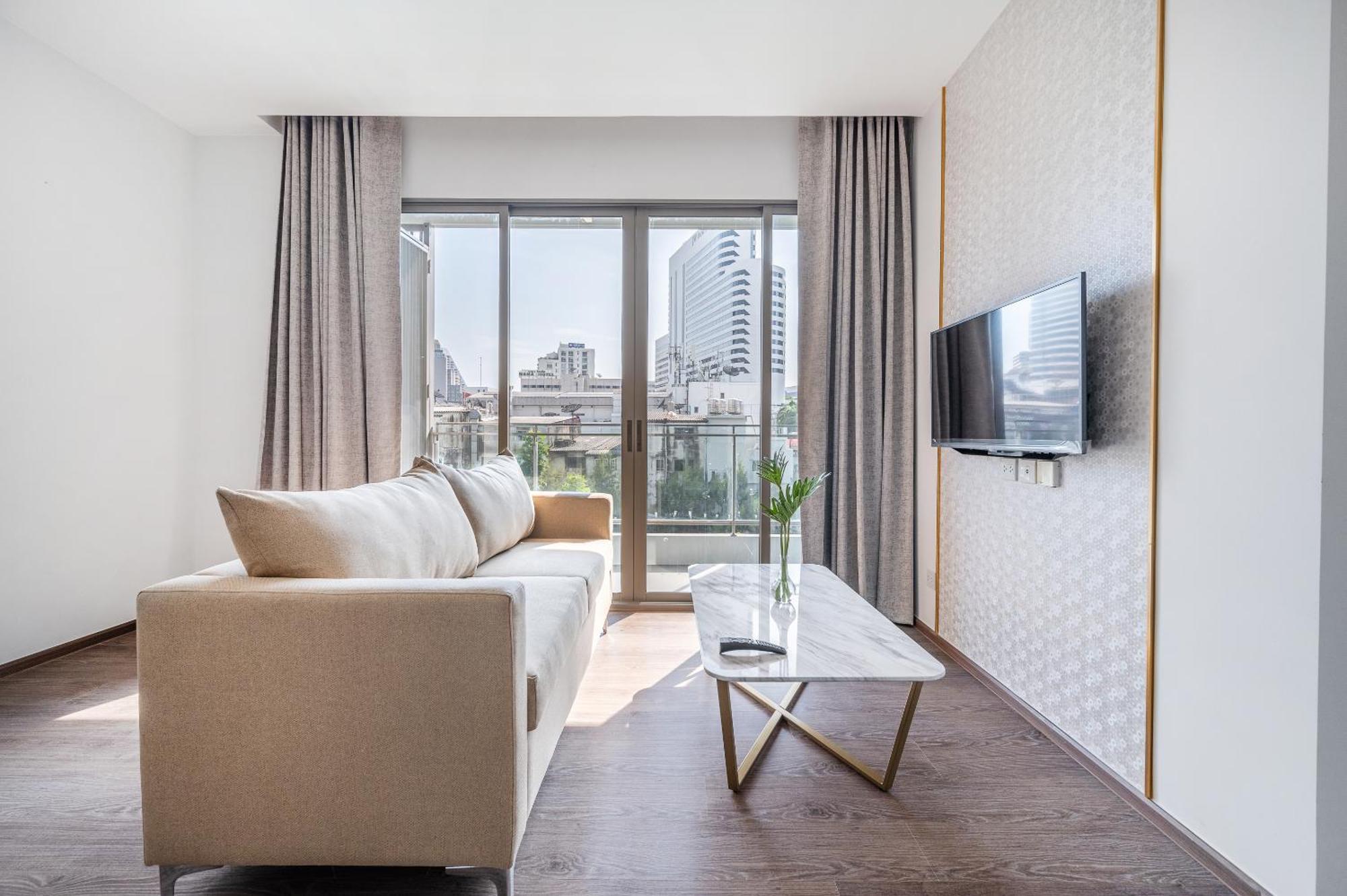 The Rich Residence Sukhumvit Nana Bangkok Exterior photo