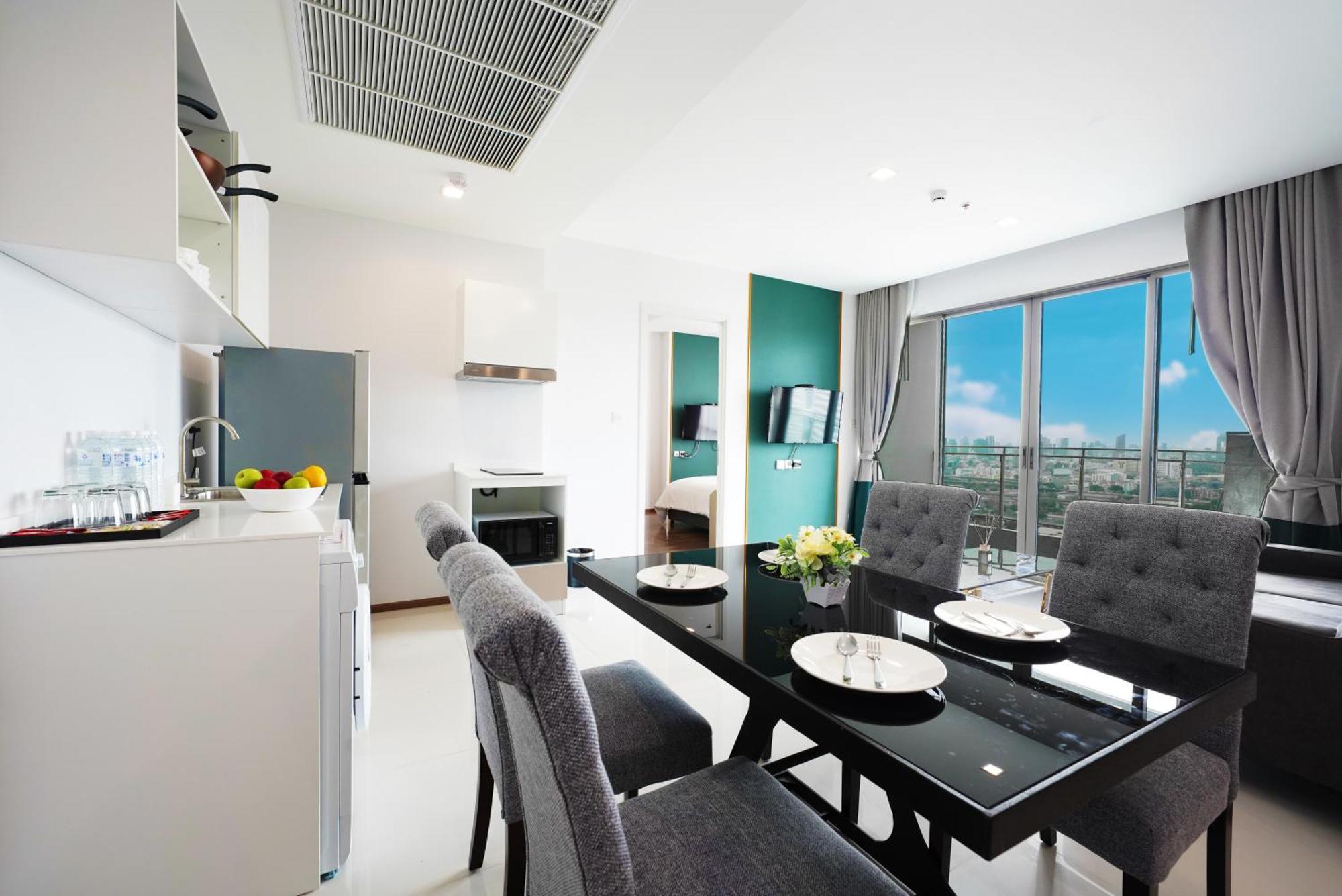 The Rich Residence Sukhumvit Nana Bangkok Exterior photo
